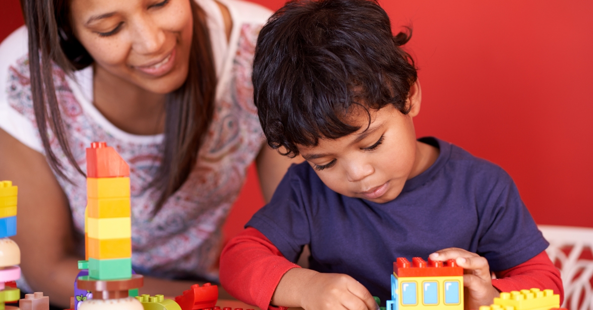 Read more about the article Nurturing Young Minds: Effective Parenting Tips for Enhancing Learning at Home