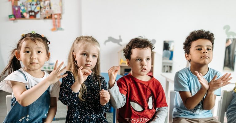 Read more about the article Unlocking Curiosity: The Power of Inquiry-Based Learning in Today’s Classrooms