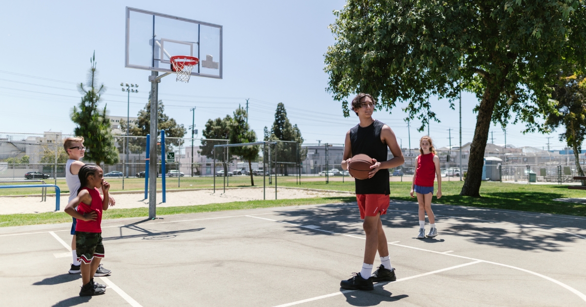 Read more about the article Setting Boundaries: How to Teach Your Kids About Limits with Love