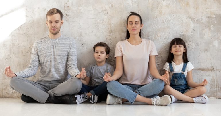 Read more about the article The Mindful Parent: How Psychology Can Transform Your Parenting Style